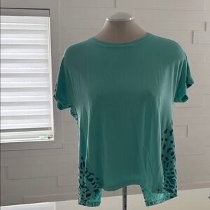 S Loden hand printed teal patterned  women’s  top with bonus camisole included